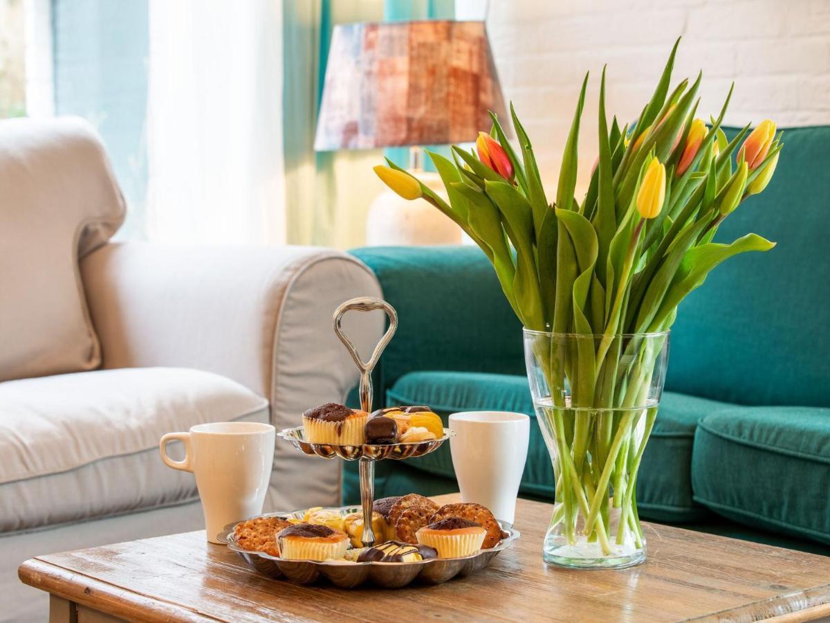 Endearing Holiday Home In Noordwijkerhout With Garden Bbq Ngoại thất bức ảnh